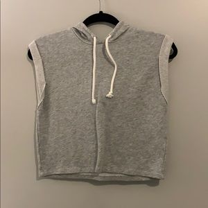 sleeveless drawstring grey shirt